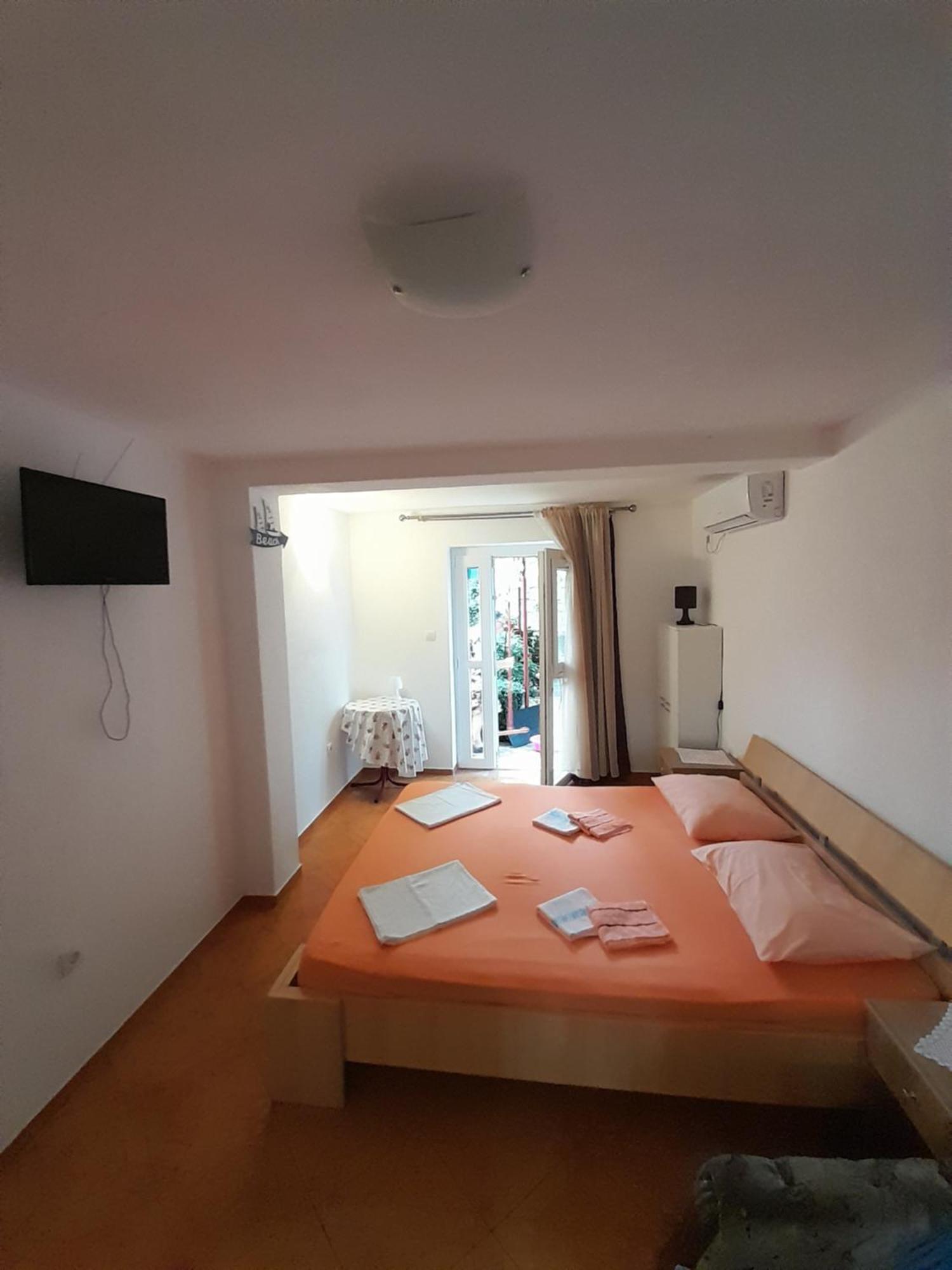 Apartments Kovacevic Petrovac Chambre photo